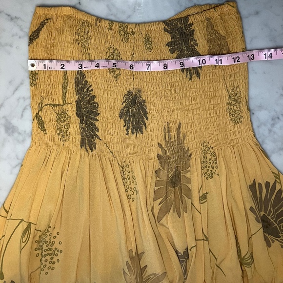Yellow Strapless Halter Floral Print Summer Dress/Beach - Picture 8 of 15
